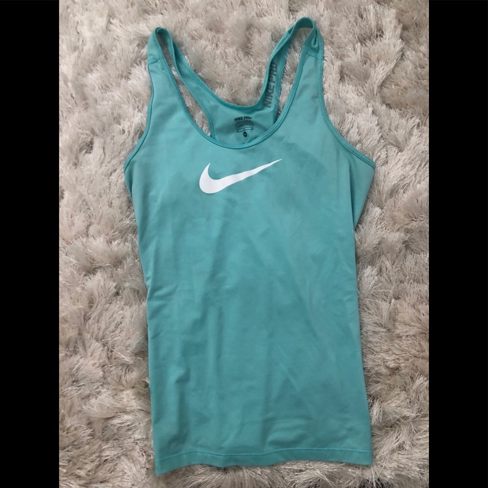 Nike Pro tank top